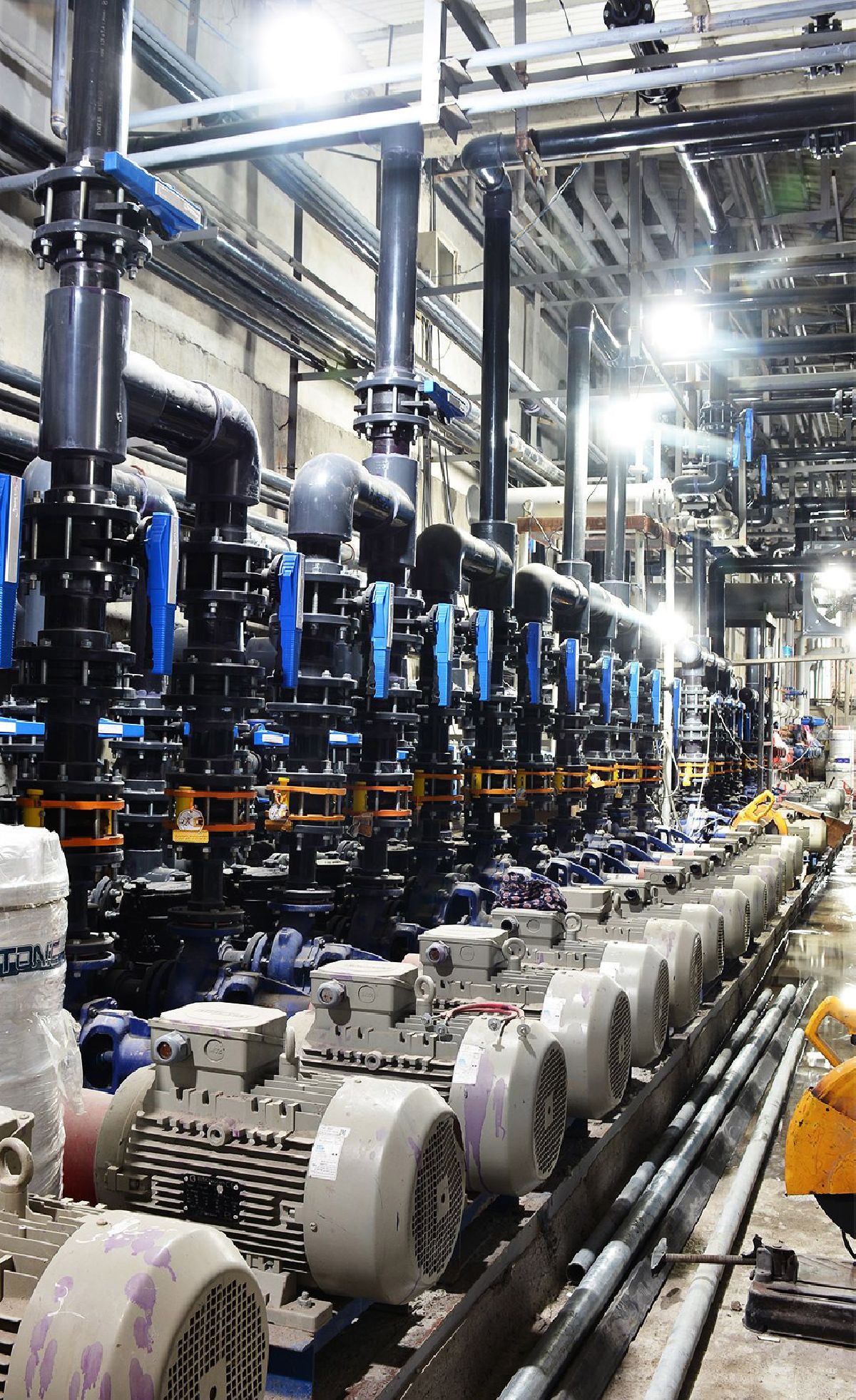 تاسیسات استخر دوقلو بابلسر تاسیسات استخر دوقلو بابلسر